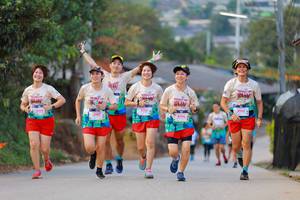 BIB: 8197, 8153, 196, 134
                            <button type="button" onclick="openModal(18898358)" class="btn btn-primary btn-sm float-right btn-popup" data-toggle="modal" data-target=".modal-high-quality">
                        <i class="fas fa-shopping-cart"></i> Add to Cart
                    </button>
                                            <button type="button" onclick="isThisMe(18898358, true)" class="btn btn-success btn-sm float-right btn-popup btn-isme hidden" data-toggle="tooltip" data-placement="bottom" title="นี่คือรูปของคุณใช่ไหม คลิกที่นี่เพื่อเอาเข้าอัลบั้ม">
                        <i class="fas fa-plus"></i> Add to album
                    </button>
                    <button type="button" onclick="isThisMe(18898358, false)" class="btn btn-warning btn-sm float-right btn-popup btn-isnotme hidden">
                        <i class="fas fa-ban"></i> Remove from album
                    </button>